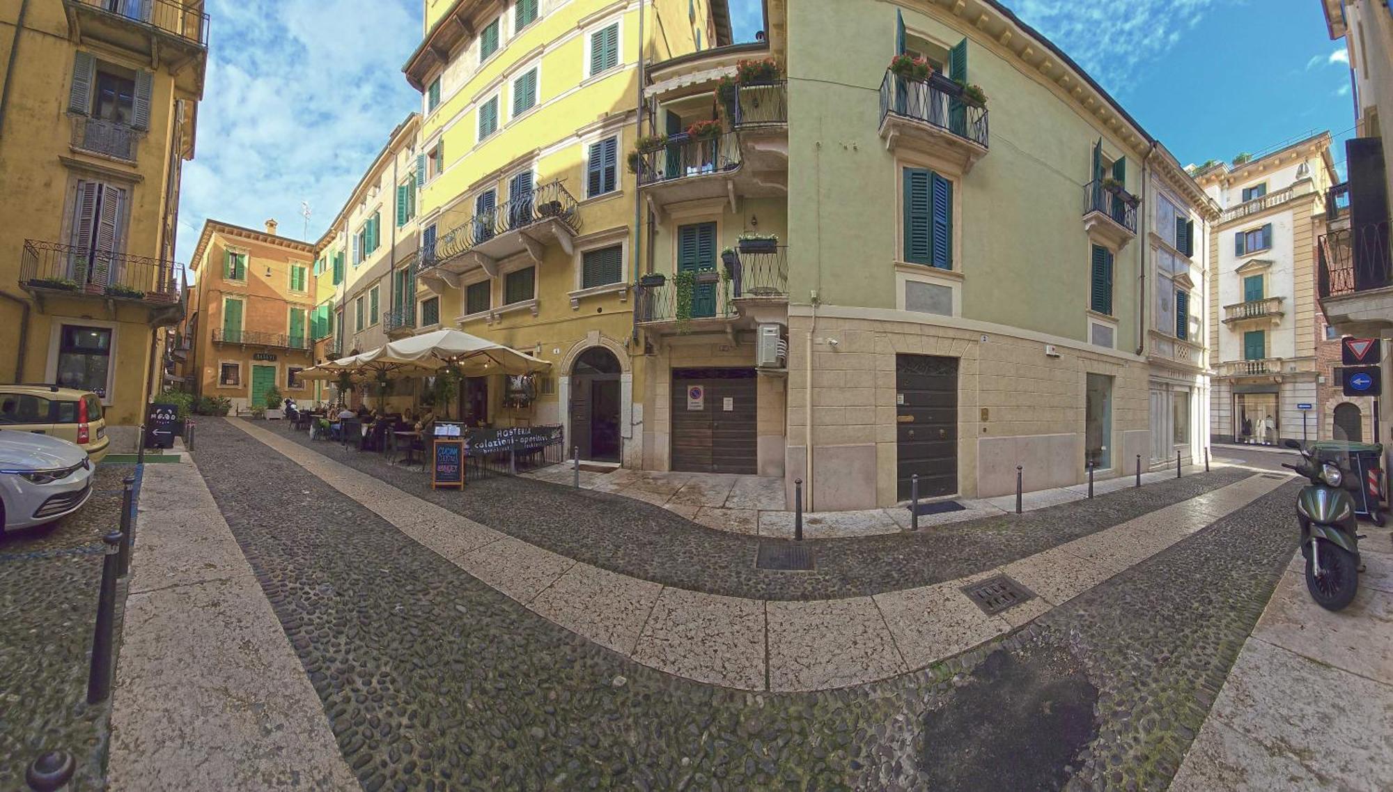 Mva Madama Verona Aparments, Verona